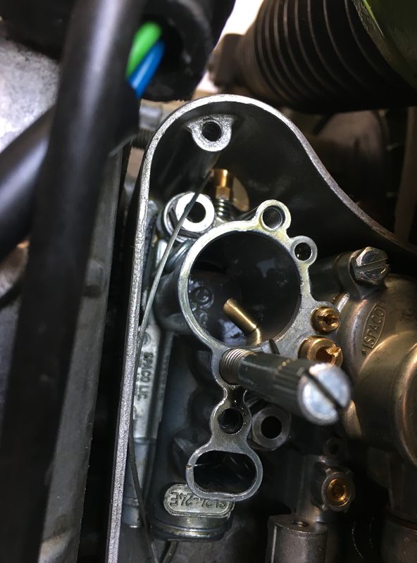 Carburettor as soon as filter removed