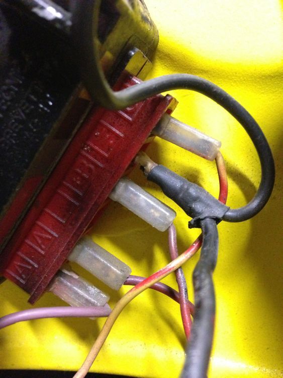 Modern Vespa Turn Signal Problem solved