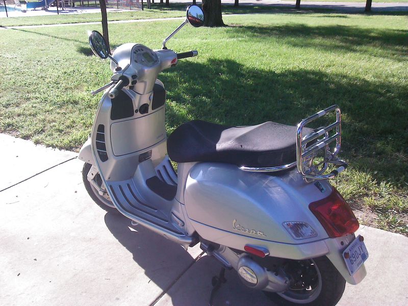 Modern Vespa [Kansas] 2008 GTS250 excellent condition sold