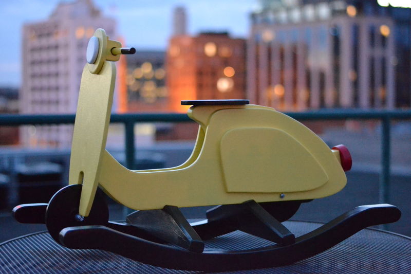 Modern Vespa : Vespa Rocking horse