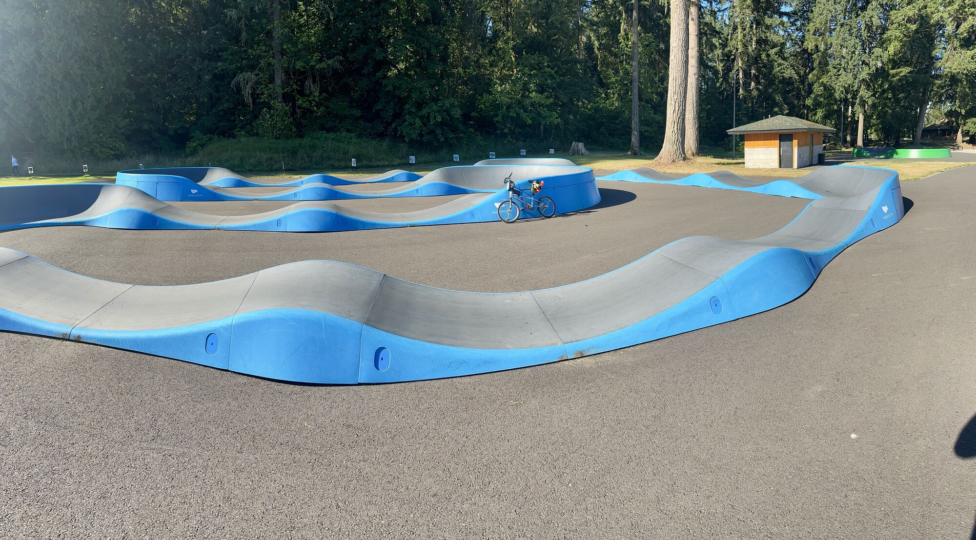 At mile 90 i only had just enough time to stop at the aid station or at the BMX pump track. You can guess which i chose.