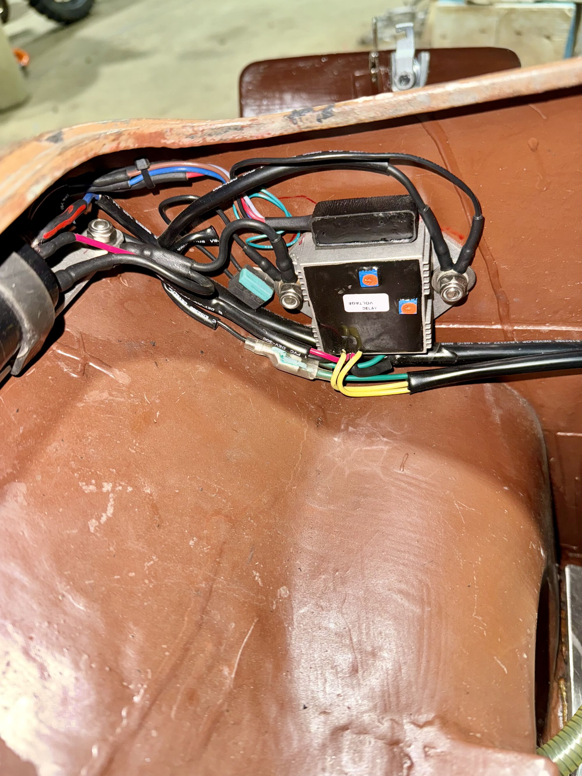 I had a fairly clean install with the old trailtech reg/rec, but that would have to go.