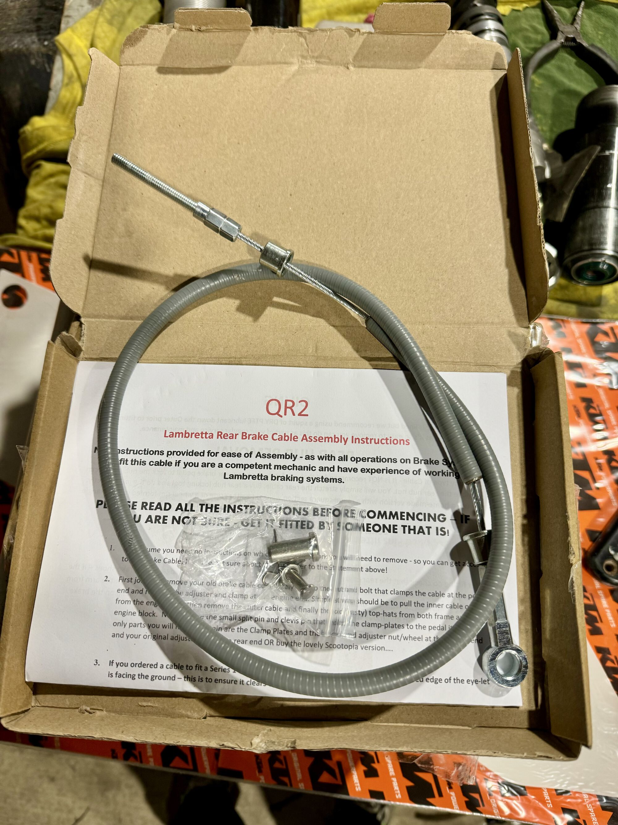 Essentially a T5 brake cable for a lambretta